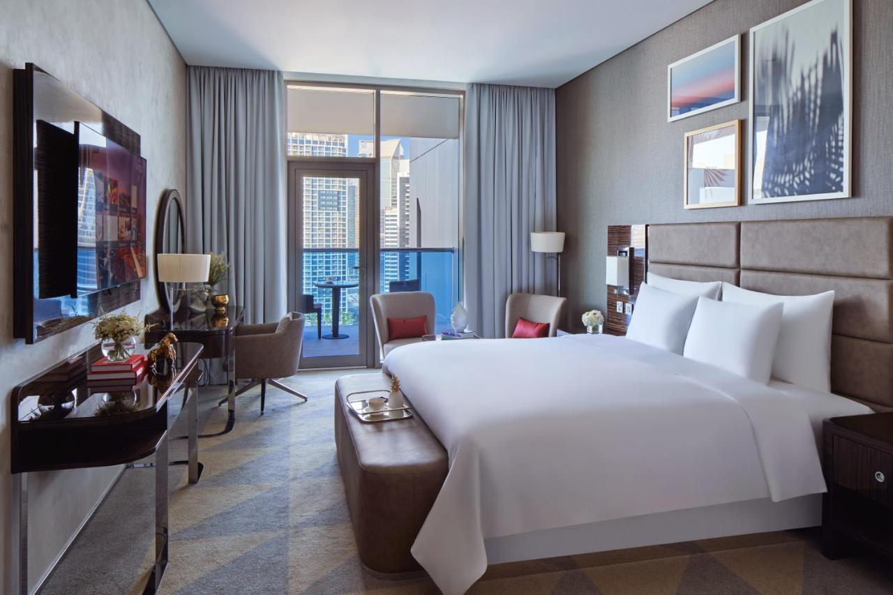 Hyde Hotel Dubaj Exteriér fotografie A bedroom at the hotel