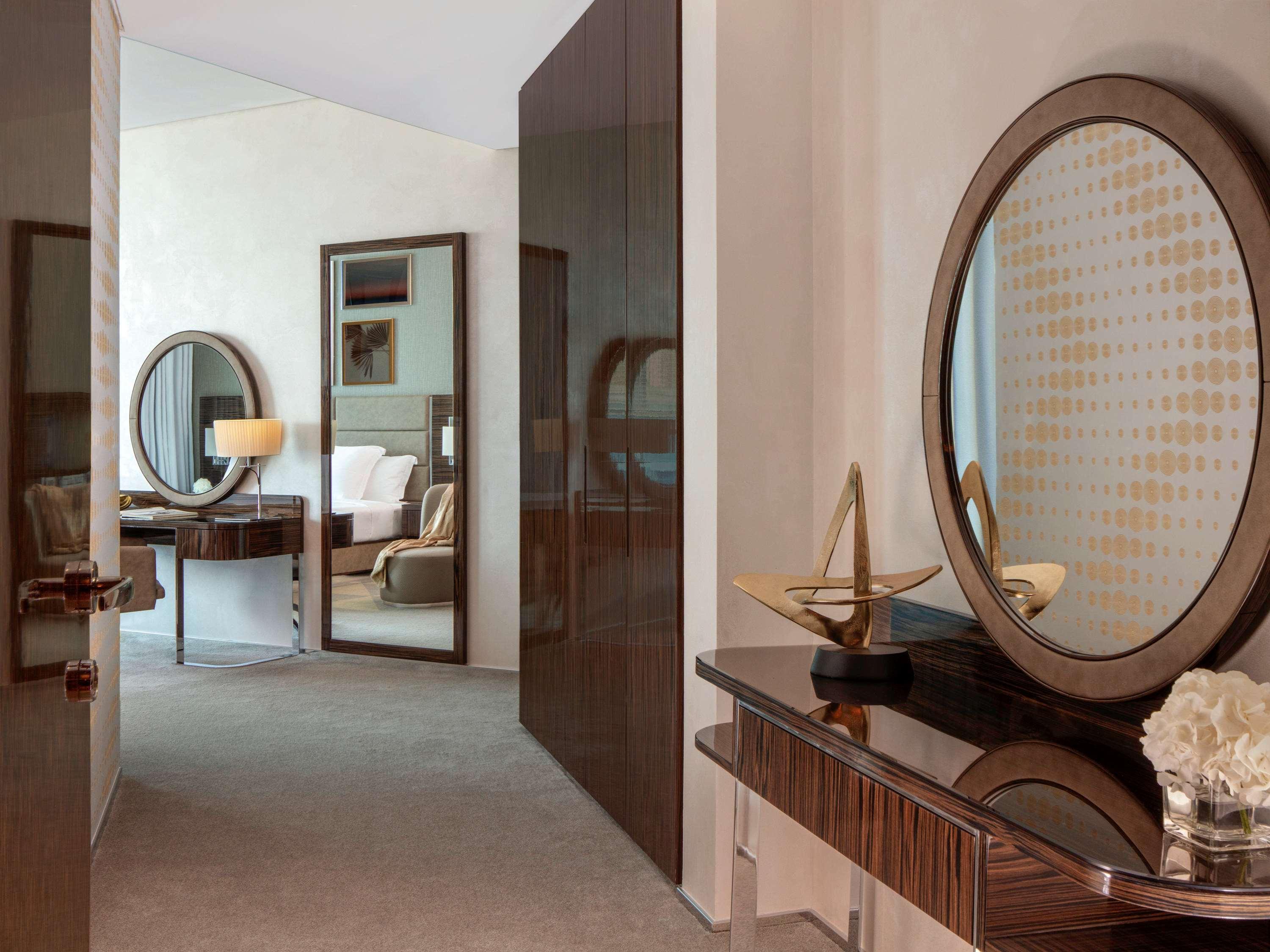 Hyde Hotel Dubaj Exteriér fotografie A suite at The Dorchester