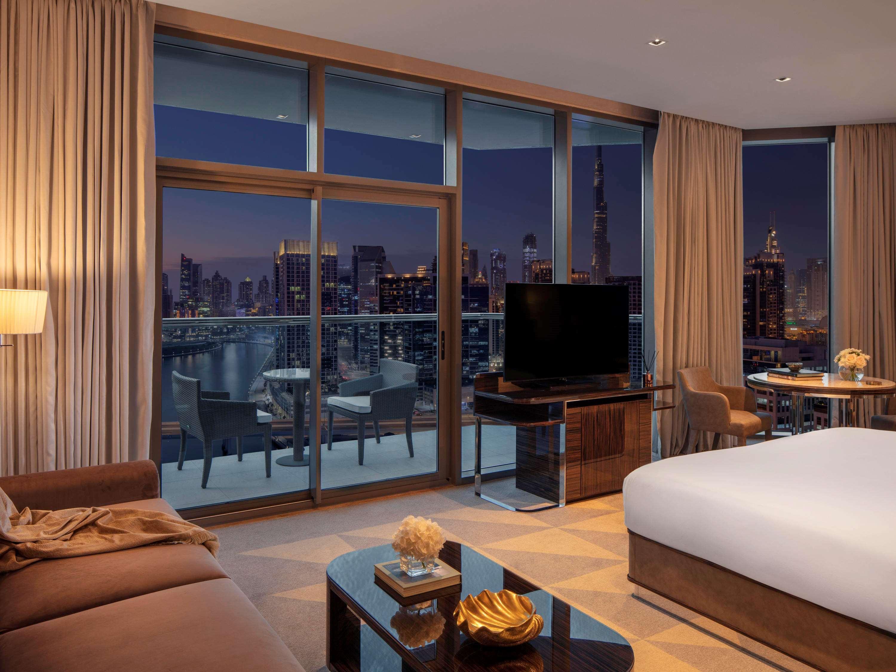 Hyde Hotel Dubaj Exteriér fotografie A suite at the Address Downtown Hotel