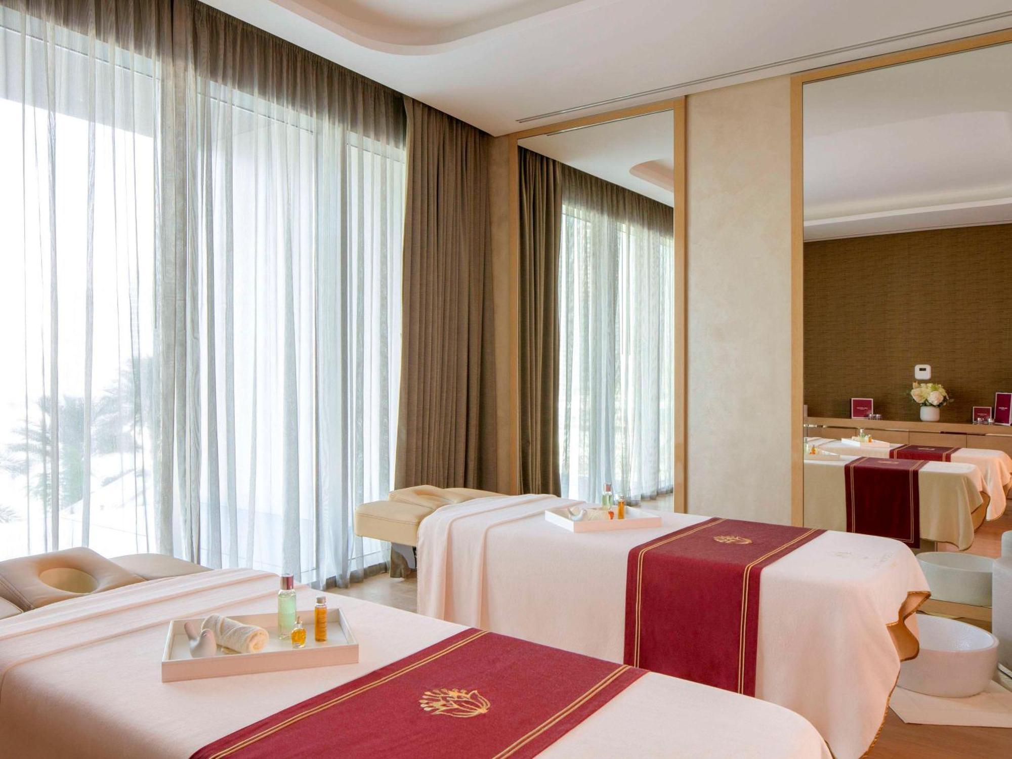 Hyde Hotel Dubaj Exteriér fotografie Spa at the hotel