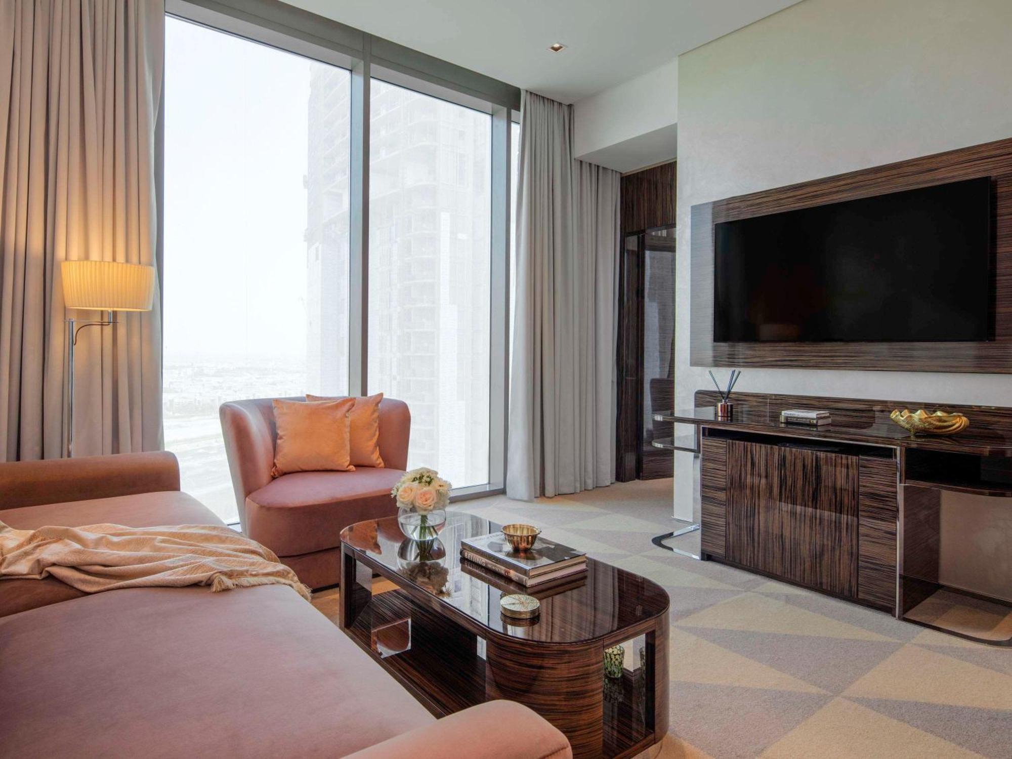 Hyde Hotel Dubaj Exteriér fotografie A suite at the hotel